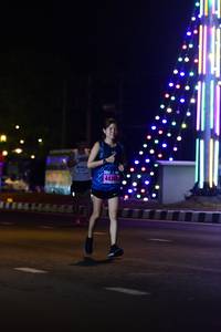BIB: 4436
                            <button type="button" onclick="openModal(17550679)" class="btn btn-primary btn-sm float-right btn-popup" data-toggle="modal" data-target=".modal-high-quality">
                        <i class="fas fa-shopping-cart"></i> Add to Cart
                    </button>
                                            <button type="button" onclick="isThisMe(17550679, true)" class="btn btn-success btn-sm float-right btn-popup btn-isme hidden" data-toggle="tooltip" data-placement="bottom" title="นี่คือรูปของคุณใช่ไหม คลิกที่นี่เพื่อเอาเข้าอัลบั้ม">
                        <i class="fas fa-plus"></i> Add to album
                    </button>
                    <button type="button" onclick="isThisMe(17550679, false)" class="btn btn-warning btn-sm float-right btn-popup btn-isnotme hidden">
                        <i class="fas fa-ban"></i> Remove from album
                    </button>