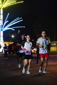 BIB: 422, 40770, 4201
                            <button type="button" onclick="openModal(17525509)" class="btn btn-primary btn-sm float-right btn-popup" data-toggle="modal" data-target=".modal-high-quality">
                        <i class="fas fa-shopping-cart"></i> Add to Cart
                    </button>
                                            <button type="button" onclick="isThisMe(17525509, true)" class="btn btn-success btn-sm float-right btn-popup btn-isme hidden" data-toggle="tooltip" data-placement="bottom" title="นี่คือรูปของคุณใช่ไหม คลิกที่นี่เพื่อเอาเข้าอัลบั้ม">
                        <i class="fas fa-plus"></i> Add to album
                    </button>
                    <button type="button" onclick="isThisMe(17525509, false)" class="btn btn-warning btn-sm float-right btn-popup btn-isnotme hidden">
                        <i class="fas fa-ban"></i> Remove from album
                    </button>