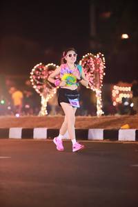 BIB: 415
                            <button type="button" onclick="openModal(17282899)" class="btn btn-primary btn-sm float-right btn-popup" data-toggle="modal" data-target=".modal-high-quality">
                        <i class="fas fa-shopping-cart"></i> Add to Cart
                    </button>
                                            <button type="button" onclick="isThisMe(17282899, true)" class="btn btn-success btn-sm float-right btn-popup btn-isme hidden" data-toggle="tooltip" data-placement="bottom" title="นี่คือรูปของคุณใช่ไหม คลิกที่นี่เพื่อเอาเข้าอัลบั้ม">
                        <i class="fas fa-plus"></i> Add to album
                    </button>
                    <button type="button" onclick="isThisMe(17282899, false)" class="btn btn-warning btn-sm float-right btn-popup btn-isnotme hidden">
                        <i class="fas fa-ban"></i> Remove from album
                    </button>