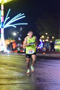 BIB: 20182
                            <button type="button" onclick="openModal(17309560)" class="btn btn-primary btn-sm float-right btn-popup" data-toggle="modal" data-target=".modal-high-quality">
                        <i class="fas fa-shopping-cart"></i> Add to Cart
                    </button>
                                            <button type="button" onclick="isThisMe(17309560, true)" class="btn btn-success btn-sm float-right btn-popup btn-isme hidden" data-toggle="tooltip" data-placement="bottom" title="นี่คือรูปของคุณใช่ไหม คลิกที่นี่เพื่อเอาเข้าอัลบั้ม">
                        <i class="fas fa-plus"></i> Add to album
                    </button>
                    <button type="button" onclick="isThisMe(17309560, false)" class="btn btn-warning btn-sm float-right btn-popup btn-isnotme hidden">
                        <i class="fas fa-ban"></i> Remove from album
                    </button>