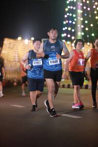 BIB: 42663, 41668
                            <button type="button" onclick="openModal(17337264)" class="btn btn-primary btn-sm float-right btn-popup" data-toggle="modal" data-target=".modal-high-quality">
                        <i class="fas fa-shopping-cart"></i> Add to Cart
                    </button>
                                            <button type="button" onclick="isThisMe(17337264, true)" class="btn btn-success btn-sm float-right btn-popup btn-isme hidden" data-toggle="tooltip" data-placement="bottom" title="นี่คือรูปของคุณใช่ไหม คลิกที่นี่เพื่อเอาเข้าอัลบั้ม">
                        <i class="fas fa-plus"></i> Add to album
                    </button>
                    <button type="button" onclick="isThisMe(17337264, false)" class="btn btn-warning btn-sm float-right btn-popup btn-isnotme hidden">
                        <i class="fas fa-ban"></i> Remove from album
                    </button>