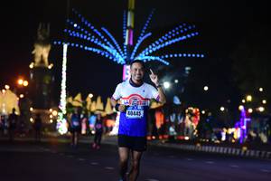 BIB: 40445
                            <button type="button" onclick="openModal(17502395)" class="btn btn-primary btn-sm float-right btn-popup" data-toggle="modal" data-target=".modal-high-quality">
                        <i class="fas fa-shopping-cart"></i> Add to Cart
                    </button>
                                            <button type="button" onclick="isThisMe(17502395, true)" class="btn btn-success btn-sm float-right btn-popup btn-isme hidden" data-toggle="tooltip" data-placement="bottom" title="นี่คือรูปของคุณใช่ไหม คลิกที่นี่เพื่อเอาเข้าอัลบั้ม">
                        <i class="fas fa-plus"></i> Add to album
                    </button>
                    <button type="button" onclick="isThisMe(17502395, false)" class="btn btn-warning btn-sm float-right btn-popup btn-isnotme hidden">
                        <i class="fas fa-ban"></i> Remove from album
                    </button>