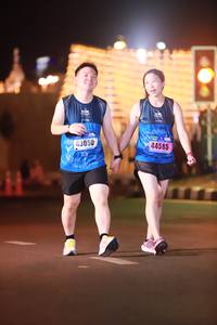 BIB: 43050, 44585
                            <button type="button" onclick="openModal(17293286)" class="btn btn-primary btn-sm float-right btn-popup" data-toggle="modal" data-target=".modal-high-quality">
                        <i class="fas fa-shopping-cart"></i> Add to Cart
                    </button>
                                            <button type="button" onclick="isThisMe(17293286, true)" class="btn btn-success btn-sm float-right btn-popup btn-isme hidden" data-toggle="tooltip" data-placement="bottom" title="นี่คือรูปของคุณใช่ไหม คลิกที่นี่เพื่อเอาเข้าอัลบั้ม">
                        <i class="fas fa-plus"></i> Add to album
                    </button>
                    <button type="button" onclick="isThisMe(17293286, false)" class="btn btn-warning btn-sm float-right btn-popup btn-isnotme hidden">
                        <i class="fas fa-ban"></i> Remove from album
                    </button>