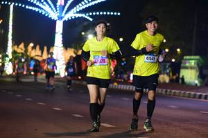 BIB: 41549, 375
                            <button type="button" onclick="openModal(17264462)" class="btn btn-primary btn-sm float-right btn-popup" data-toggle="modal" data-target=".modal-high-quality">
                        <i class="fas fa-shopping-cart"></i> Add to Cart
                    </button>
                                            <button type="button" onclick="isThisMe(17264462, true)" class="btn btn-success btn-sm float-right btn-popup btn-isme hidden" data-toggle="tooltip" data-placement="bottom" title="นี่คือรูปของคุณใช่ไหม คลิกที่นี่เพื่อเอาเข้าอัลบั้ม">
                        <i class="fas fa-plus"></i> Add to album
                    </button>
                    <button type="button" onclick="isThisMe(17264462, false)" class="btn btn-warning btn-sm float-right btn-popup btn-isnotme hidden">
                        <i class="fas fa-ban"></i> Remove from album
                    </button>