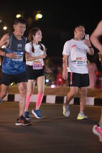 BIB: 22254, 25074
                            <button type="button" onclick="openModal(17352999)" class="btn btn-primary btn-sm float-right btn-popup" data-toggle="modal" data-target=".modal-high-quality">
                        <i class="fas fa-shopping-cart"></i> Add to Cart
                    </button>
                                            <button type="button" onclick="isThisMe(17352999, true)" class="btn btn-success btn-sm float-right btn-popup btn-isme hidden" data-toggle="tooltip" data-placement="bottom" title="นี่คือรูปของคุณใช่ไหม คลิกที่นี่เพื่อเอาเข้าอัลบั้ม">
                        <i class="fas fa-plus"></i> Add to album
                    </button>
                    <button type="button" onclick="isThisMe(17352999, false)" class="btn btn-warning btn-sm float-right btn-popup btn-isnotme hidden">
                        <i class="fas fa-ban"></i> Remove from album
                    </button>