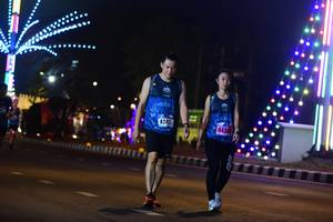 BIB: 424, 4430
                            <button type="button" onclick="openModal(17484788)" class="btn btn-primary btn-sm float-right btn-popup" data-toggle="modal" data-target=".modal-high-quality">
                        <i class="fas fa-shopping-cart"></i> Add to Cart
                    </button>
                                            <button type="button" onclick="isThisMe(17484788, true)" class="btn btn-success btn-sm float-right btn-popup btn-isme hidden" data-toggle="tooltip" data-placement="bottom" title="นี่คือรูปของคุณใช่ไหม คลิกที่นี่เพื่อเอาเข้าอัลบั้ม">
                        <i class="fas fa-plus"></i> Add to album
                    </button>
                    <button type="button" onclick="isThisMe(17484788, false)" class="btn btn-warning btn-sm float-right btn-popup btn-isnotme hidden">
                        <i class="fas fa-ban"></i> Remove from album
                    </button>