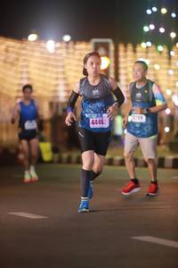 BIB: 44462, 769
                            <button type="button" onclick="openModal(16250182)" class="btn btn-primary btn-sm float-right btn-popup" data-toggle="modal" data-target=".modal-high-quality">
                        <i class="fas fa-shopping-cart"></i> Add to Cart
                    </button>
                                            <button type="button" onclick="isThisMe(16250182, true)" class="btn btn-success btn-sm float-right btn-popup btn-isme hidden" data-toggle="tooltip" data-placement="bottom" title="นี่คือรูปของคุณใช่ไหม คลิกที่นี่เพื่อเอาเข้าอัลบั้ม">
                        <i class="fas fa-plus"></i> Add to album
                    </button>
                    <button type="button" onclick="isThisMe(16250182, false)" class="btn btn-warning btn-sm float-right btn-popup btn-isnotme hidden">
                        <i class="fas fa-ban"></i> Remove from album
                    </button>