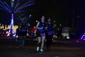 BIB: 44530
                            <button type="button" onclick="openModal(17499916)" class="btn btn-primary btn-sm float-right btn-popup" data-toggle="modal" data-target=".modal-high-quality">
                        <i class="fas fa-shopping-cart"></i> Add to Cart
                    </button>
                                            <button type="button" onclick="isThisMe(17499916, true)" class="btn btn-success btn-sm float-right btn-popup btn-isme hidden" data-toggle="tooltip" data-placement="bottom" title="นี่คือรูปของคุณใช่ไหม คลิกที่นี่เพื่อเอาเข้าอัลบั้ม">
                        <i class="fas fa-plus"></i> Add to album
                    </button>
                    <button type="button" onclick="isThisMe(17499916, false)" class="btn btn-warning btn-sm float-right btn-popup btn-isnotme hidden">
                        <i class="fas fa-ban"></i> Remove from album
                    </button>