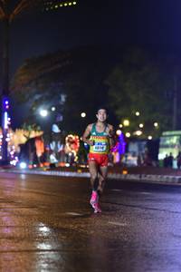 BIB: 40110
                            <button type="button" onclick="openModal(17578573)" class="btn btn-primary btn-sm float-right btn-popup" data-toggle="modal" data-target=".modal-high-quality">
                        <i class="fas fa-shopping-cart"></i> Add to Cart
                    </button>
                                            <button type="button" onclick="isThisMe(17578573, true)" class="btn btn-success btn-sm float-right btn-popup btn-isme hidden" data-toggle="tooltip" data-placement="bottom" title="นี่คือรูปของคุณใช่ไหม คลิกที่นี่เพื่อเอาเข้าอัลบั้ม">
                        <i class="fas fa-plus"></i> Add to album
                    </button>
                    <button type="button" onclick="isThisMe(17578573, false)" class="btn btn-warning btn-sm float-right btn-popup btn-isnotme hidden">
                        <i class="fas fa-ban"></i> Remove from album
                    </button>