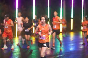 BIB: 25192
                            <button type="button" onclick="openModal(16082949)" class="btn btn-primary btn-sm float-right btn-popup" data-toggle="modal" data-target=".modal-high-quality">
                        <i class="fas fa-shopping-cart"></i> Add to Cart
                    </button>
                                            <button type="button" onclick="isThisMe(16082949, true)" class="btn btn-success btn-sm float-right btn-popup btn-isme hidden" data-toggle="tooltip" data-placement="bottom" title="นี่คือรูปของคุณใช่ไหม คลิกที่นี่เพื่อเอาเข้าอัลบั้ม">
                        <i class="fas fa-plus"></i> Add to album
                    </button>
                    <button type="button" onclick="isThisMe(16082949, false)" class="btn btn-warning btn-sm float-right btn-popup btn-isnotme hidden">
                        <i class="fas fa-ban"></i> Remove from album
                    </button>