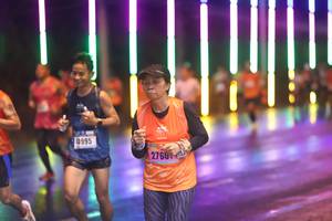 BIB: 0995, 2760
                            <button type="button" onclick="openModal(16081895)" class="btn btn-primary btn-sm float-right btn-popup" data-toggle="modal" data-target=".modal-high-quality">
                        <i class="fas fa-shopping-cart"></i> Add to Cart
                    </button>
                                            <button type="button" onclick="isThisMe(16081895, true)" class="btn btn-success btn-sm float-right btn-popup btn-isme hidden" data-toggle="tooltip" data-placement="bottom" title="นี่คือรูปของคุณใช่ไหม คลิกที่นี่เพื่อเอาเข้าอัลบั้ม">
                        <i class="fas fa-plus"></i> Add to album
                    </button>
                    <button type="button" onclick="isThisMe(16081895, false)" class="btn btn-warning btn-sm float-right btn-popup btn-isnotme hidden">
                        <i class="fas fa-ban"></i> Remove from album
                    </button>
