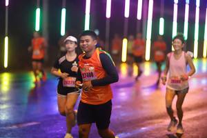 BIB: 27408, 25279, 2658
                            <button type="button" onclick="openModal(16082496)" class="btn btn-primary btn-sm float-right btn-popup" data-toggle="modal" data-target=".modal-high-quality">
                        <i class="fas fa-shopping-cart"></i> Add to Cart
                    </button>
                                            <button type="button" onclick="isThisMe(16082496, true)" class="btn btn-success btn-sm float-right btn-popup btn-isme hidden" data-toggle="tooltip" data-placement="bottom" title="นี่คือรูปของคุณใช่ไหม คลิกที่นี่เพื่อเอาเข้าอัลบั้ม">
                        <i class="fas fa-plus"></i> Add to album
                    </button>
                    <button type="button" onclick="isThisMe(16082496, false)" class="btn btn-warning btn-sm float-right btn-popup btn-isnotme hidden">
                        <i class="fas fa-ban"></i> Remove from album
                    </button>