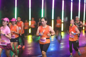 BIB: 5453, 26358, 25131
                            <button type="button" onclick="openModal(16083325)" class="btn btn-primary btn-sm float-right btn-popup" data-toggle="modal" data-target=".modal-high-quality">
                        <i class="fas fa-shopping-cart"></i> Add to Cart
                    </button>
                                            <button type="button" onclick="isThisMe(16083325, true)" class="btn btn-success btn-sm float-right btn-popup btn-isme hidden" data-toggle="tooltip" data-placement="bottom" title="นี่คือรูปของคุณใช่ไหม คลิกที่นี่เพื่อเอาเข้าอัลบั้ม">
                        <i class="fas fa-plus"></i> Add to album
                    </button>
                    <button type="button" onclick="isThisMe(16083325, false)" class="btn btn-warning btn-sm float-right btn-popup btn-isnotme hidden">
                        <i class="fas fa-ban"></i> Remove from album
                    </button>