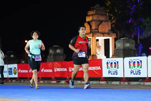 BIB: 4307, 44470
                            <button type="button" onclick="openModal(17176212)" class="btn btn-primary btn-sm float-right btn-popup" data-toggle="modal" data-target=".modal-high-quality">
                        <i class="fas fa-shopping-cart"></i> Add to Cart
                    </button>
                                            <button type="button" onclick="isThisMe(17176212, true)" class="btn btn-success btn-sm float-right btn-popup btn-isme hidden" data-toggle="tooltip" data-placement="bottom" title="นี่คือรูปของคุณใช่ไหม คลิกที่นี่เพื่อเอาเข้าอัลบั้ม">
                        <i class="fas fa-plus"></i> Add to album
                    </button>
                    <button type="button" onclick="isThisMe(17176212, false)" class="btn btn-warning btn-sm float-right btn-popup btn-isnotme hidden">
                        <i class="fas fa-ban"></i> Remove from album
                    </button>