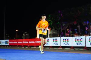 BIB: 426
                            <button type="button" onclick="openModal(17170826)" class="btn btn-primary btn-sm float-right btn-popup" data-toggle="modal" data-target=".modal-high-quality">
                        <i class="fas fa-shopping-cart"></i> Add to Cart
                    </button>
                                            <button type="button" onclick="isThisMe(17170826, true)" class="btn btn-success btn-sm float-right btn-popup btn-isme hidden" data-toggle="tooltip" data-placement="bottom" title="นี่คือรูปของคุณใช่ไหม คลิกที่นี่เพื่อเอาเข้าอัลบั้ม">
                        <i class="fas fa-plus"></i> Add to album
                    </button>
                    <button type="button" onclick="isThisMe(17170826, false)" class="btn btn-warning btn-sm float-right btn-popup btn-isnotme hidden">
                        <i class="fas fa-ban"></i> Remove from album
                    </button>