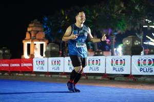 BIB: 43156
                            <button type="button" onclick="openModal(17172327)" class="btn btn-primary btn-sm float-right btn-popup" data-toggle="modal" data-target=".modal-high-quality">
                        <i class="fas fa-shopping-cart"></i> Add to Cart
                    </button>
                                            <button type="button" onclick="isThisMe(17172327, true)" class="btn btn-success btn-sm float-right btn-popup btn-isme hidden" data-toggle="tooltip" data-placement="bottom" title="นี่คือรูปของคุณใช่ไหม คลิกที่นี่เพื่อเอาเข้าอัลบั้ม">
                        <i class="fas fa-plus"></i> Add to album
                    </button>
                    <button type="button" onclick="isThisMe(17172327, false)" class="btn btn-warning btn-sm float-right btn-popup btn-isnotme hidden">
                        <i class="fas fa-ban"></i> Remove from album
                    </button>