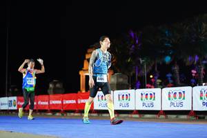 BIB: 4006, 408
                            <button type="button" onclick="openModal(17171299)" class="btn btn-primary btn-sm float-right btn-popup" data-toggle="modal" data-target=".modal-high-quality">
                        <i class="fas fa-shopping-cart"></i> Add to Cart
                    </button>
                                            <button type="button" onclick="isThisMe(17171299, true)" class="btn btn-success btn-sm float-right btn-popup btn-isme hidden" data-toggle="tooltip" data-placement="bottom" title="นี่คือรูปของคุณใช่ไหม คลิกที่นี่เพื่อเอาเข้าอัลบั้ม">
                        <i class="fas fa-plus"></i> Add to album
                    </button>
                    <button type="button" onclick="isThisMe(17171299, false)" class="btn btn-warning btn-sm float-right btn-popup btn-isnotme hidden">
                        <i class="fas fa-ban"></i> Remove from album
                    </button>