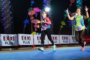 BIB: 127, 44639
                            <button type="button" onclick="openModal(17173994)" class="btn btn-primary btn-sm float-right btn-popup" data-toggle="modal" data-target=".modal-high-quality">
                        <i class="fas fa-shopping-cart"></i> Add to Cart
                    </button>
                                            <button type="button" onclick="isThisMe(17173994, true)" class="btn btn-success btn-sm float-right btn-popup btn-isme hidden" data-toggle="tooltip" data-placement="bottom" title="นี่คือรูปของคุณใช่ไหม คลิกที่นี่เพื่อเอาเข้าอัลบั้ม">
                        <i class="fas fa-plus"></i> Add to album
                    </button>
                    <button type="button" onclick="isThisMe(17173994, false)" class="btn btn-warning btn-sm float-right btn-popup btn-isnotme hidden">
                        <i class="fas fa-ban"></i> Remove from album
                    </button>