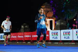 BIB: 4198, 42911
                            <button type="button" onclick="openModal(17176298)" class="btn btn-primary btn-sm float-right btn-popup" data-toggle="modal" data-target=".modal-high-quality">
                        <i class="fas fa-shopping-cart"></i> Add to Cart
                    </button>
                                            <button type="button" onclick="isThisMe(17176298, true)" class="btn btn-success btn-sm float-right btn-popup btn-isme hidden" data-toggle="tooltip" data-placement="bottom" title="นี่คือรูปของคุณใช่ไหม คลิกที่นี่เพื่อเอาเข้าอัลบั้ม">
                        <i class="fas fa-plus"></i> Add to album
                    </button>
                    <button type="button" onclick="isThisMe(17176298, false)" class="btn btn-warning btn-sm float-right btn-popup btn-isnotme hidden">
                        <i class="fas fa-ban"></i> Remove from album
                    </button>