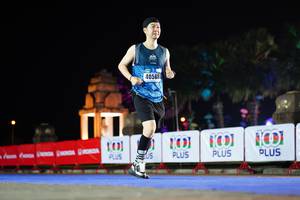 BIB: 40561
                            <button type="button" onclick="openModal(17168183)" class="btn btn-primary btn-sm float-right btn-popup" data-toggle="modal" data-target=".modal-high-quality">
                        <i class="fas fa-shopping-cart"></i> Add to Cart
                    </button>
                                            <button type="button" onclick="isThisMe(17168183, true)" class="btn btn-success btn-sm float-right btn-popup btn-isme hidden" data-toggle="tooltip" data-placement="bottom" title="นี่คือรูปของคุณใช่ไหม คลิกที่นี่เพื่อเอาเข้าอัลบั้ม">
                        <i class="fas fa-plus"></i> Add to album
                    </button>
                    <button type="button" onclick="isThisMe(17168183, false)" class="btn btn-warning btn-sm float-right btn-popup btn-isnotme hidden">
                        <i class="fas fa-ban"></i> Remove from album
                    </button>