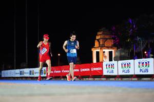 BIB: 423
                            <button type="button" onclick="openModal(17169198)" class="btn btn-primary btn-sm float-right btn-popup" data-toggle="modal" data-target=".modal-high-quality">
                        <i class="fas fa-shopping-cart"></i> Add to Cart
                    </button>
                                            <button type="button" onclick="isThisMe(17169198, true)" class="btn btn-success btn-sm float-right btn-popup btn-isme hidden" data-toggle="tooltip" data-placement="bottom" title="นี่คือรูปของคุณใช่ไหม คลิกที่นี่เพื่อเอาเข้าอัลบั้ม">
                        <i class="fas fa-plus"></i> Add to album
                    </button>
                    <button type="button" onclick="isThisMe(17169198, false)" class="btn btn-warning btn-sm float-right btn-popup btn-isnotme hidden">
                        <i class="fas fa-ban"></i> Remove from album
                    </button>