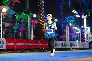 BIB: 44220
                            <button type="button" onclick="openModal(17175118)" class="btn btn-primary btn-sm float-right btn-popup" data-toggle="modal" data-target=".modal-high-quality">
                        <i class="fas fa-shopping-cart"></i> Add to Cart
                    </button>
                                            <button type="button" onclick="isThisMe(17175118, true)" class="btn btn-success btn-sm float-right btn-popup btn-isme hidden" data-toggle="tooltip" data-placement="bottom" title="นี่คือรูปของคุณใช่ไหม คลิกที่นี่เพื่อเอาเข้าอัลบั้ม">
                        <i class="fas fa-plus"></i> Add to album
                    </button>
                    <button type="button" onclick="isThisMe(17175118, false)" class="btn btn-warning btn-sm float-right btn-popup btn-isnotme hidden">
                        <i class="fas fa-ban"></i> Remove from album
                    </button>