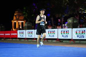 BIB: 43239
                            <button type="button" onclick="openModal(17172269)" class="btn btn-primary btn-sm float-right btn-popup" data-toggle="modal" data-target=".modal-high-quality">
                        <i class="fas fa-shopping-cart"></i> Add to Cart
                    </button>
                                            <button type="button" onclick="isThisMe(17172269, true)" class="btn btn-success btn-sm float-right btn-popup btn-isme hidden" data-toggle="tooltip" data-placement="bottom" title="นี่คือรูปของคุณใช่ไหม คลิกที่นี่เพื่อเอาเข้าอัลบั้ม">
                        <i class="fas fa-plus"></i> Add to album
                    </button>
                    <button type="button" onclick="isThisMe(17172269, false)" class="btn btn-warning btn-sm float-right btn-popup btn-isnotme hidden">
                        <i class="fas fa-ban"></i> Remove from album
                    </button>