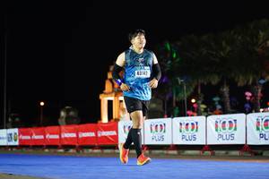 BIB: 43142
                            <button type="button" onclick="openModal(17171523)" class="btn btn-primary btn-sm float-right btn-popup" data-toggle="modal" data-target=".modal-high-quality">
                        <i class="fas fa-shopping-cart"></i> Add to Cart
                    </button>
                                            <button type="button" onclick="isThisMe(17171523, true)" class="btn btn-success btn-sm float-right btn-popup btn-isme hidden" data-toggle="tooltip" data-placement="bottom" title="นี่คือรูปของคุณใช่ไหม คลิกที่นี่เพื่อเอาเข้าอัลบั้ม">
                        <i class="fas fa-plus"></i> Add to album
                    </button>
                    <button type="button" onclick="isThisMe(17171523, false)" class="btn btn-warning btn-sm float-right btn-popup btn-isnotme hidden">
                        <i class="fas fa-ban"></i> Remove from album
                    </button>