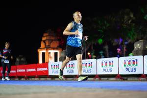 BIB: 405
                            <button type="button" onclick="openModal(17167491)" class="btn btn-primary btn-sm float-right btn-popup" data-toggle="modal" data-target=".modal-high-quality">
                        <i class="fas fa-shopping-cart"></i> Add to Cart
                    </button>
                                            <button type="button" onclick="isThisMe(17167491, true)" class="btn btn-success btn-sm float-right btn-popup btn-isme hidden" data-toggle="tooltip" data-placement="bottom" title="นี่คือรูปของคุณใช่ไหม คลิกที่นี่เพื่อเอาเข้าอัลบั้ม">
                        <i class="fas fa-plus"></i> Add to album
                    </button>
                    <button type="button" onclick="isThisMe(17167491, false)" class="btn btn-warning btn-sm float-right btn-popup btn-isnotme hidden">
                        <i class="fas fa-ban"></i> Remove from album
                    </button>