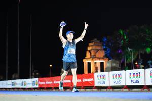 BIB: 427
                            <button type="button" onclick="openModal(17169357)" class="btn btn-primary btn-sm float-right btn-popup" data-toggle="modal" data-target=".modal-high-quality">
                        <i class="fas fa-shopping-cart"></i> Add to Cart
                    </button>
                                            <button type="button" onclick="isThisMe(17169357, true)" class="btn btn-success btn-sm float-right btn-popup btn-isme hidden" data-toggle="tooltip" data-placement="bottom" title="นี่คือรูปของคุณใช่ไหม คลิกที่นี่เพื่อเอาเข้าอัลบั้ม">
                        <i class="fas fa-plus"></i> Add to album
                    </button>
                    <button type="button" onclick="isThisMe(17169357, false)" class="btn btn-warning btn-sm float-right btn-popup btn-isnotme hidden">
                        <i class="fas fa-ban"></i> Remove from album
                    </button>