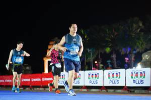 BIB: 4317, 428
                            <button type="button" onclick="openModal(17172081)" class="btn btn-primary btn-sm float-right btn-popup" data-toggle="modal" data-target=".modal-high-quality">
                        <i class="fas fa-shopping-cart"></i> Add to Cart
                    </button>
                                            <button type="button" onclick="isThisMe(17172081, true)" class="btn btn-success btn-sm float-right btn-popup btn-isme hidden" data-toggle="tooltip" data-placement="bottom" title="นี่คือรูปของคุณใช่ไหม คลิกที่นี่เพื่อเอาเข้าอัลบั้ม">
                        <i class="fas fa-plus"></i> Add to album
                    </button>
                    <button type="button" onclick="isThisMe(17172081, false)" class="btn btn-warning btn-sm float-right btn-popup btn-isnotme hidden">
                        <i class="fas fa-ban"></i> Remove from album
                    </button>