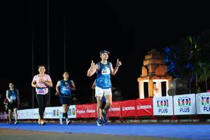 BIB: 414, 14414
                            <button type="button" onclick="openModal(17171921)" class="btn btn-primary btn-sm float-right btn-popup" data-toggle="modal" data-target=".modal-high-quality">
                        <i class="fas fa-shopping-cart"></i> Add to Cart
                    </button>
                                            <button type="button" onclick="isThisMe(17171921, true)" class="btn btn-success btn-sm float-right btn-popup btn-isme hidden" data-toggle="tooltip" data-placement="bottom" title="นี่คือรูปของคุณใช่ไหม คลิกที่นี่เพื่อเอาเข้าอัลบั้ม">
                        <i class="fas fa-plus"></i> Add to album
                    </button>
                    <button type="button" onclick="isThisMe(17171921, false)" class="btn btn-warning btn-sm float-right btn-popup btn-isnotme hidden">
                        <i class="fas fa-ban"></i> Remove from album
                    </button>