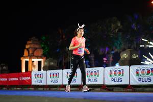 BIB: 4435
                            <button type="button" onclick="openModal(17169046)" class="btn btn-primary btn-sm float-right btn-popup" data-toggle="modal" data-target=".modal-high-quality">
                        <i class="fas fa-shopping-cart"></i> Add to Cart
                    </button>
                                            <button type="button" onclick="isThisMe(17169046, true)" class="btn btn-success btn-sm float-right btn-popup btn-isme hidden" data-toggle="tooltip" data-placement="bottom" title="นี่คือรูปของคุณใช่ไหม คลิกที่นี่เพื่อเอาเข้าอัลบั้ม">
                        <i class="fas fa-plus"></i> Add to album
                    </button>
                    <button type="button" onclick="isThisMe(17169046, false)" class="btn btn-warning btn-sm float-right btn-popup btn-isnotme hidden">
                        <i class="fas fa-ban"></i> Remove from album
                    </button>