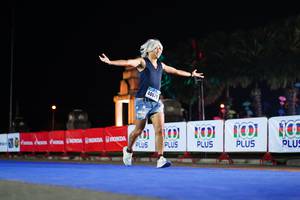 BIB: 40679
                            <button type="button" onclick="openModal(17173746)" class="btn btn-primary btn-sm float-right btn-popup" data-toggle="modal" data-target=".modal-high-quality">
                        <i class="fas fa-shopping-cart"></i> Add to Cart
                    </button>
                                            <button type="button" onclick="isThisMe(17173746, true)" class="btn btn-success btn-sm float-right btn-popup btn-isme hidden" data-toggle="tooltip" data-placement="bottom" title="นี่คือรูปของคุณใช่ไหม คลิกที่นี่เพื่อเอาเข้าอัลบั้ม">
                        <i class="fas fa-plus"></i> Add to album
                    </button>
                    <button type="button" onclick="isThisMe(17173746, false)" class="btn btn-warning btn-sm float-right btn-popup btn-isnotme hidden">
                        <i class="fas fa-ban"></i> Remove from album
                    </button>