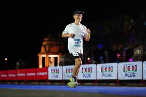 BIB: 42517
                            <button type="button" onclick="openModal(17169146)" class="btn btn-primary btn-sm float-right btn-popup" data-toggle="modal" data-target=".modal-high-quality">
                        <i class="fas fa-shopping-cart"></i> Add to Cart
                    </button>
                                            <button type="button" onclick="isThisMe(17169146, true)" class="btn btn-success btn-sm float-right btn-popup btn-isme hidden" data-toggle="tooltip" data-placement="bottom" title="นี่คือรูปของคุณใช่ไหม คลิกที่นี่เพื่อเอาเข้าอัลบั้ม">
                        <i class="fas fa-plus"></i> Add to album
                    </button>
                    <button type="button" onclick="isThisMe(17169146, false)" class="btn btn-warning btn-sm float-right btn-popup btn-isnotme hidden">
                        <i class="fas fa-ban"></i> Remove from album
                    </button>