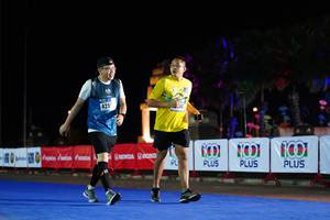 BIB: 425
                            <button type="button" onclick="openModal(17172748)" class="btn btn-primary btn-sm float-right btn-popup" data-toggle="modal" data-target=".modal-high-quality">
                        <i class="fas fa-shopping-cart"></i> Add to Cart
                    </button>
                                            <button type="button" onclick="isThisMe(17172748, true)" class="btn btn-success btn-sm float-right btn-popup btn-isme hidden" data-toggle="tooltip" data-placement="bottom" title="นี่คือรูปของคุณใช่ไหม คลิกที่นี่เพื่อเอาเข้าอัลบั้ม">
                        <i class="fas fa-plus"></i> Add to album
                    </button>
                    <button type="button" onclick="isThisMe(17172748, false)" class="btn btn-warning btn-sm float-right btn-popup btn-isnotme hidden">
                        <i class="fas fa-ban"></i> Remove from album
                    </button>