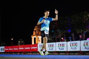 BIB: 1760
                            <button type="button" onclick="openModal(17169425)" class="btn btn-primary btn-sm float-right btn-popup" data-toggle="modal" data-target=".modal-high-quality">
                        <i class="fas fa-shopping-cart"></i> Add to Cart
                    </button>
                                            <button type="button" onclick="isThisMe(17169425, true)" class="btn btn-success btn-sm float-right btn-popup btn-isme hidden" data-toggle="tooltip" data-placement="bottom" title="นี่คือรูปของคุณใช่ไหม คลิกที่นี่เพื่อเอาเข้าอัลบั้ม">
                        <i class="fas fa-plus"></i> Add to album
                    </button>
                    <button type="button" onclick="isThisMe(17169425, false)" class="btn btn-warning btn-sm float-right btn-popup btn-isnotme hidden">
                        <i class="fas fa-ban"></i> Remove from album
                    </button>