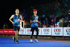 BIB: 41073, 132
                            <button type="button" onclick="openModal(17169760)" class="btn btn-primary btn-sm float-right btn-popup" data-toggle="modal" data-target=".modal-high-quality">
                        <i class="fas fa-shopping-cart"></i> Add to Cart
                    </button>
                                            <button type="button" onclick="isThisMe(17169760, true)" class="btn btn-success btn-sm float-right btn-popup btn-isme hidden" data-toggle="tooltip" data-placement="bottom" title="นี่คือรูปของคุณใช่ไหม คลิกที่นี่เพื่อเอาเข้าอัลบั้ม">
                        <i class="fas fa-plus"></i> Add to album
                    </button>
                    <button type="button" onclick="isThisMe(17169760, false)" class="btn btn-warning btn-sm float-right btn-popup btn-isnotme hidden">
                        <i class="fas fa-ban"></i> Remove from album
                    </button>