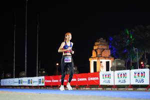 BIB: 44696
                            <button type="button" onclick="openModal(17171797)" class="btn btn-primary btn-sm float-right btn-popup" data-toggle="modal" data-target=".modal-high-quality">
                        <i class="fas fa-shopping-cart"></i> Add to Cart
                    </button>
                                            <button type="button" onclick="isThisMe(17171797, true)" class="btn btn-success btn-sm float-right btn-popup btn-isme hidden" data-toggle="tooltip" data-placement="bottom" title="นี่คือรูปของคุณใช่ไหม คลิกที่นี่เพื่อเอาเข้าอัลบั้ม">
                        <i class="fas fa-plus"></i> Add to album
                    </button>
                    <button type="button" onclick="isThisMe(17171797, false)" class="btn btn-warning btn-sm float-right btn-popup btn-isnotme hidden">
                        <i class="fas fa-ban"></i> Remove from album
                    </button>