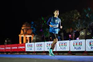 BIB: 402
                            <button type="button" onclick="openModal(17167250)" class="btn btn-primary btn-sm float-right btn-popup" data-toggle="modal" data-target=".modal-high-quality">
                        <i class="fas fa-shopping-cart"></i> Add to Cart
                    </button>
                                            <button type="button" onclick="isThisMe(17167250, true)" class="btn btn-success btn-sm float-right btn-popup btn-isme hidden" data-toggle="tooltip" data-placement="bottom" title="นี่คือรูปของคุณใช่ไหม คลิกที่นี่เพื่อเอาเข้าอัลบั้ม">
                        <i class="fas fa-plus"></i> Add to album
                    </button>
                    <button type="button" onclick="isThisMe(17167250, false)" class="btn btn-warning btn-sm float-right btn-popup btn-isnotme hidden">
                        <i class="fas fa-ban"></i> Remove from album
                    </button>