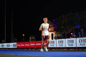 BIB: 4043
                            <button type="button" onclick="openModal(17145347)" class="btn btn-primary btn-sm float-right btn-popup" data-toggle="modal" data-target=".modal-high-quality">
                        <i class="fas fa-shopping-cart"></i> Add to Cart
                    </button>
                                            <button type="button" onclick="isThisMe(17145347, true)" class="btn btn-success btn-sm float-right btn-popup btn-isme hidden" data-toggle="tooltip" data-placement="bottom" title="นี่คือรูปของคุณใช่ไหม คลิกที่นี่เพื่อเอาเข้าอัลบั้ม">
                        <i class="fas fa-plus"></i> Add to album
                    </button>
                    <button type="button" onclick="isThisMe(17145347, false)" class="btn btn-warning btn-sm float-right btn-popup btn-isnotme hidden">
                        <i class="fas fa-ban"></i> Remove from album
                    </button>