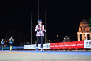 BIB: 4450
                            <button type="button" onclick="openModal(17168237)" class="btn btn-primary btn-sm float-right btn-popup" data-toggle="modal" data-target=".modal-high-quality">
                        <i class="fas fa-shopping-cart"></i> Add to Cart
                    </button>
                                            <button type="button" onclick="isThisMe(17168237, true)" class="btn btn-success btn-sm float-right btn-popup btn-isme hidden" data-toggle="tooltip" data-placement="bottom" title="นี่คือรูปของคุณใช่ไหม คลิกที่นี่เพื่อเอาเข้าอัลบั้ม">
                        <i class="fas fa-plus"></i> Add to album
                    </button>
                    <button type="button" onclick="isThisMe(17168237, false)" class="btn btn-warning btn-sm float-right btn-popup btn-isnotme hidden">
                        <i class="fas fa-ban"></i> Remove from album
                    </button>