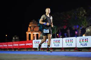 BIB: 40523
                            <button type="button" onclick="openModal(17168697)" class="btn btn-primary btn-sm float-right btn-popup" data-toggle="modal" data-target=".modal-high-quality">
                        <i class="fas fa-shopping-cart"></i> Add to Cart
                    </button>
                                            <button type="button" onclick="isThisMe(17168697, true)" class="btn btn-success btn-sm float-right btn-popup btn-isme hidden" data-toggle="tooltip" data-placement="bottom" title="นี่คือรูปของคุณใช่ไหม คลิกที่นี่เพื่อเอาเข้าอัลบั้ม">
                        <i class="fas fa-plus"></i> Add to album
                    </button>
                    <button type="button" onclick="isThisMe(17168697, false)" class="btn btn-warning btn-sm float-right btn-popup btn-isnotme hidden">
                        <i class="fas fa-ban"></i> Remove from album
                    </button>