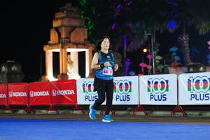 BIB: 444
                            <button type="button" onclick="openModal(17176306)" class="btn btn-primary btn-sm float-right btn-popup" data-toggle="modal" data-target=".modal-high-quality">
                        <i class="fas fa-shopping-cart"></i> Add to Cart
                    </button>
                                            <button type="button" onclick="isThisMe(17176306, true)" class="btn btn-success btn-sm float-right btn-popup btn-isme hidden" data-toggle="tooltip" data-placement="bottom" title="นี่คือรูปของคุณใช่ไหม คลิกที่นี่เพื่อเอาเข้าอัลบั้ม">
                        <i class="fas fa-plus"></i> Add to album
                    </button>
                    <button type="button" onclick="isThisMe(17176306, false)" class="btn btn-warning btn-sm float-right btn-popup btn-isnotme hidden">
                        <i class="fas fa-ban"></i> Remove from album
                    </button>