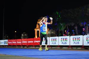 BIB: 40820
                            <button type="button" onclick="openModal(17171305)" class="btn btn-primary btn-sm float-right btn-popup" data-toggle="modal" data-target=".modal-high-quality">
                        <i class="fas fa-shopping-cart"></i> Add to Cart
                    </button>
                                            <button type="button" onclick="isThisMe(17171305, true)" class="btn btn-success btn-sm float-right btn-popup btn-isme hidden" data-toggle="tooltip" data-placement="bottom" title="นี่คือรูปของคุณใช่ไหม คลิกที่นี่เพื่อเอาเข้าอัลบั้ม">
                        <i class="fas fa-plus"></i> Add to album
                    </button>
                    <button type="button" onclick="isThisMe(17171305, false)" class="btn btn-warning btn-sm float-right btn-popup btn-isnotme hidden">
                        <i class="fas fa-ban"></i> Remove from album
                    </button>