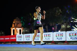 BIB: 4404, 100
                            <button type="button" onclick="openModal(17167486)" class="btn btn-primary btn-sm float-right btn-popup" data-toggle="modal" data-target=".modal-high-quality">
                        <i class="fas fa-shopping-cart"></i> Add to Cart
                    </button>
                                            <button type="button" onclick="isThisMe(17167486, true)" class="btn btn-success btn-sm float-right btn-popup btn-isme hidden" data-toggle="tooltip" data-placement="bottom" title="นี่คือรูปของคุณใช่ไหม คลิกที่นี่เพื่อเอาเข้าอัลบั้ม">
                        <i class="fas fa-plus"></i> Add to album
                    </button>
                    <button type="button" onclick="isThisMe(17167486, false)" class="btn btn-warning btn-sm float-right btn-popup btn-isnotme hidden">
                        <i class="fas fa-ban"></i> Remove from album
                    </button>