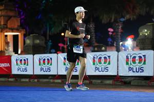 BIB: 41568
                            <button type="button" onclick="openModal(17176393)" class="btn btn-primary btn-sm float-right btn-popup" data-toggle="modal" data-target=".modal-high-quality">
                        <i class="fas fa-shopping-cart"></i> Add to Cart
                    </button>
                                            <button type="button" onclick="isThisMe(17176393, true)" class="btn btn-success btn-sm float-right btn-popup btn-isme hidden" data-toggle="tooltip" data-placement="bottom" title="นี่คือรูปของคุณใช่ไหม คลิกที่นี่เพื่อเอาเข้าอัลบั้ม">
                        <i class="fas fa-plus"></i> Add to album
                    </button>
                    <button type="button" onclick="isThisMe(17176393, false)" class="btn btn-warning btn-sm float-right btn-popup btn-isnotme hidden">
                        <i class="fas fa-ban"></i> Remove from album
                    </button>