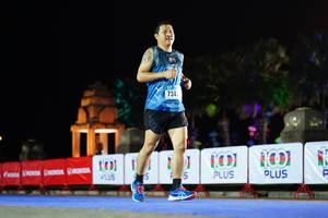 BIB: 734
                            <button type="button" onclick="openModal(17171661)" class="btn btn-primary btn-sm float-right btn-popup" data-toggle="modal" data-target=".modal-high-quality">
                        <i class="fas fa-shopping-cart"></i> Add to Cart
                    </button>
                                            <button type="button" onclick="isThisMe(17171661, true)" class="btn btn-success btn-sm float-right btn-popup btn-isme hidden" data-toggle="tooltip" data-placement="bottom" title="นี่คือรูปของคุณใช่ไหม คลิกที่นี่เพื่อเอาเข้าอัลบั้ม">
                        <i class="fas fa-plus"></i> Add to album
                    </button>
                    <button type="button" onclick="isThisMe(17171661, false)" class="btn btn-warning btn-sm float-right btn-popup btn-isnotme hidden">
                        <i class="fas fa-ban"></i> Remove from album
                    </button>