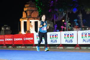 BIB: 444
                            <button type="button" onclick="openModal(17176283)" class="btn btn-primary btn-sm float-right btn-popup" data-toggle="modal" data-target=".modal-high-quality">
                        <i class="fas fa-shopping-cart"></i> Add to Cart
                    </button>
                                            <button type="button" onclick="isThisMe(17176283, true)" class="btn btn-success btn-sm float-right btn-popup btn-isme hidden" data-toggle="tooltip" data-placement="bottom" title="นี่คือรูปของคุณใช่ไหม คลิกที่นี่เพื่อเอาเข้าอัลบั้ม">
                        <i class="fas fa-plus"></i> Add to album
                    </button>
                    <button type="button" onclick="isThisMe(17176283, false)" class="btn btn-warning btn-sm float-right btn-popup btn-isnotme hidden">
                        <i class="fas fa-ban"></i> Remove from album
                    </button>