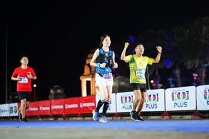 BIB: 43243, 354, 085, 
                            <button type="button" onclick="openModal(17167838)" class="btn btn-primary btn-sm float-right btn-popup" data-toggle="modal" data-target=".modal-high-quality">
                        <i class="fas fa-shopping-cart"></i> Add to Cart
                    </button>
                                            <button type="button" onclick="isThisMe(17167838, true)" class="btn btn-success btn-sm float-right btn-popup btn-isme hidden" data-toggle="tooltip" data-placement="bottom" title="นี่คือรูปของคุณใช่ไหม คลิกที่นี่เพื่อเอาเข้าอัลบั้ม">
                        <i class="fas fa-plus"></i> Add to album
                    </button>
                    <button type="button" onclick="isThisMe(17167838, false)" class="btn btn-warning btn-sm float-right btn-popup btn-isnotme hidden">
                        <i class="fas fa-ban"></i> Remove from album
                    </button>